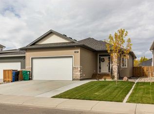 509 SE Riverhills Way W, Lethbridge, AB T1K8H7