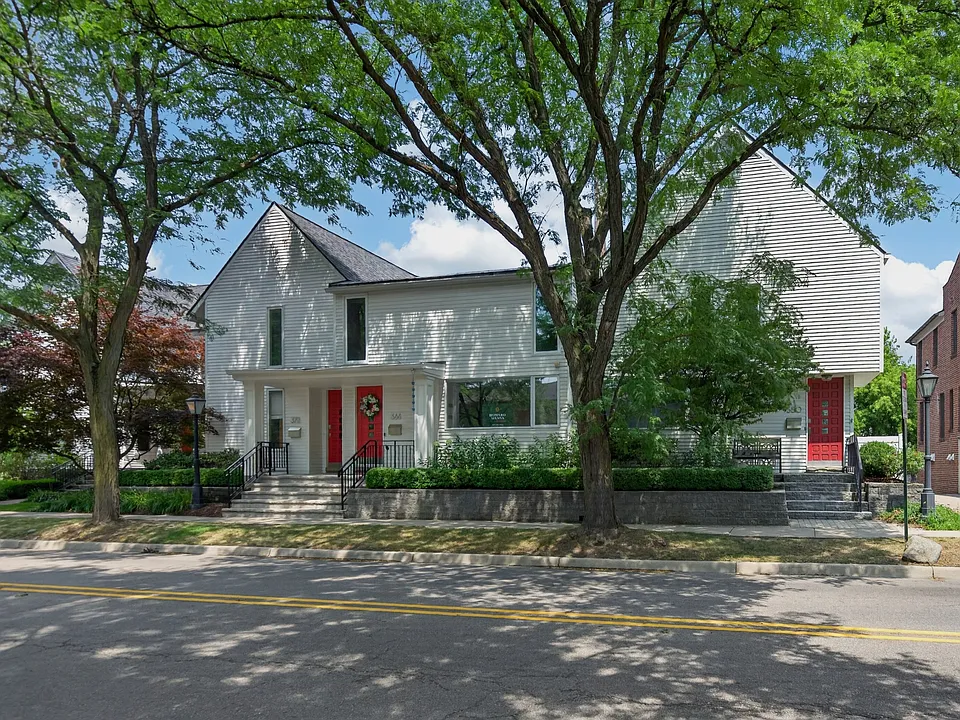 350 W Brown St #1