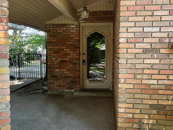 4th image of 117 Beverly Dr