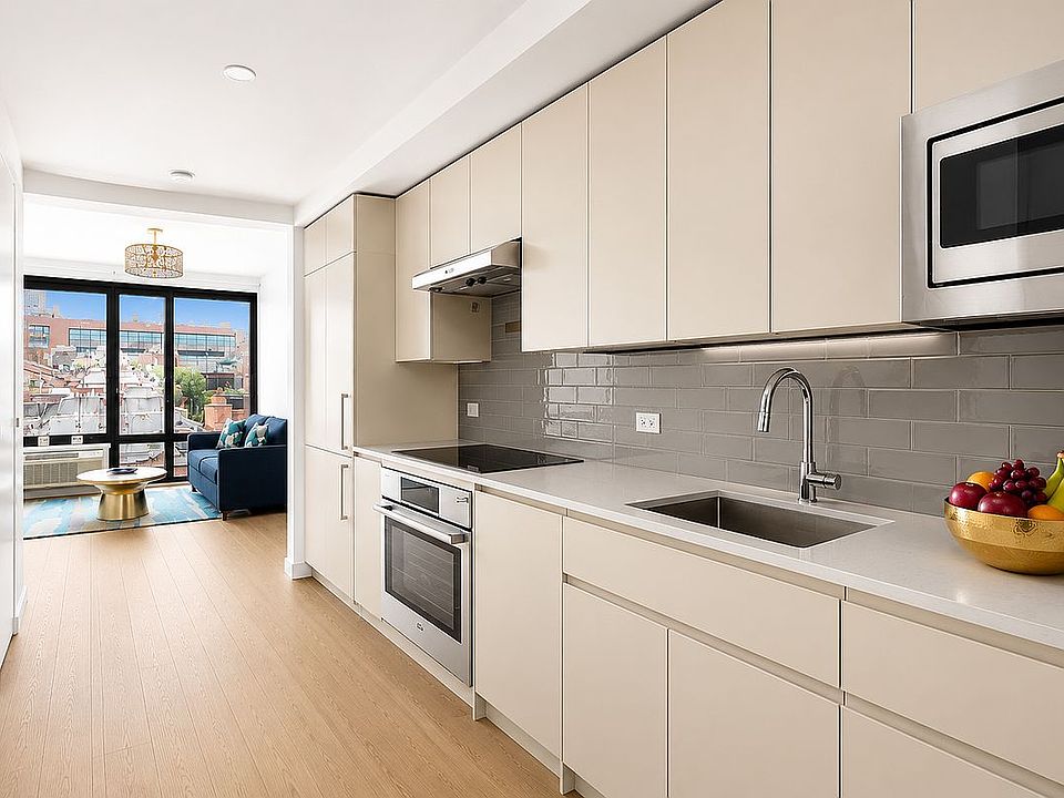 1st image of 1790 3rd Ave #901