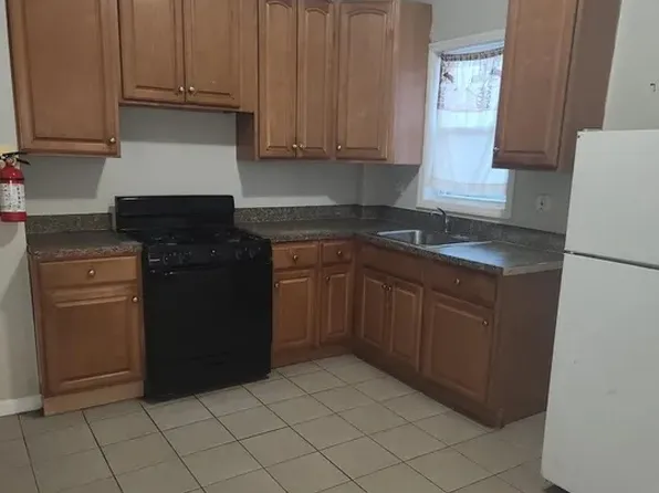 728A W Maple Ave #A, Merchantville, NJ 08109