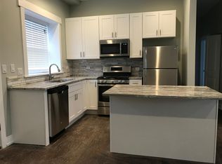3927 N Lincoln Ave #2R, Chicago, IL 60613