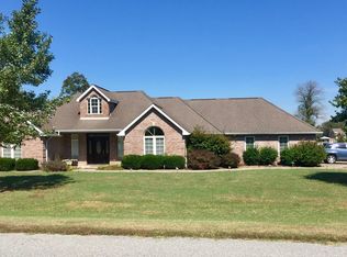 1716 Melmar Dr, Marion, IL 62959