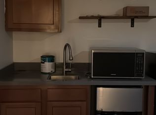 1565 Chestnut Ave, Carlsbad, CA 92008