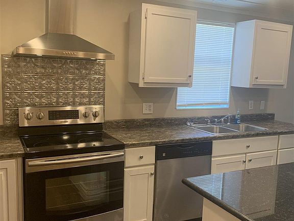 5th image of 8676 Sharon Ln #C