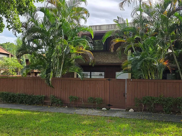 7124 SW 114th Pl #A — Photo 18
