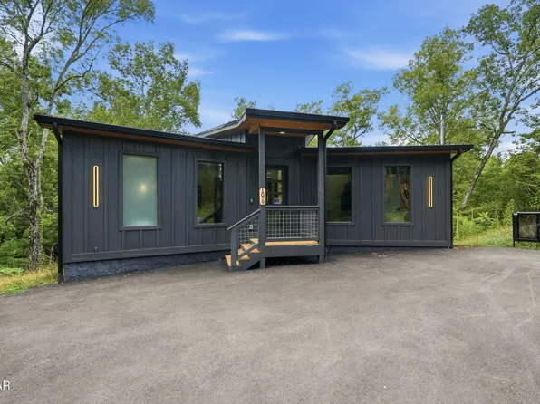 1079 Pleasure Rd, Sevierville, TN 37876