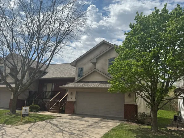 1817 12th Ave Unit B, Coralville, IA 52241