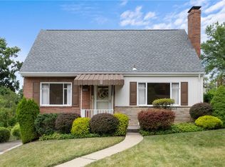 272 Oaklyn Rd, Bethel Park, PA 15102