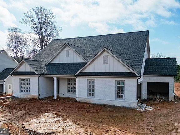 2nd image of 4775 E Reed Rd