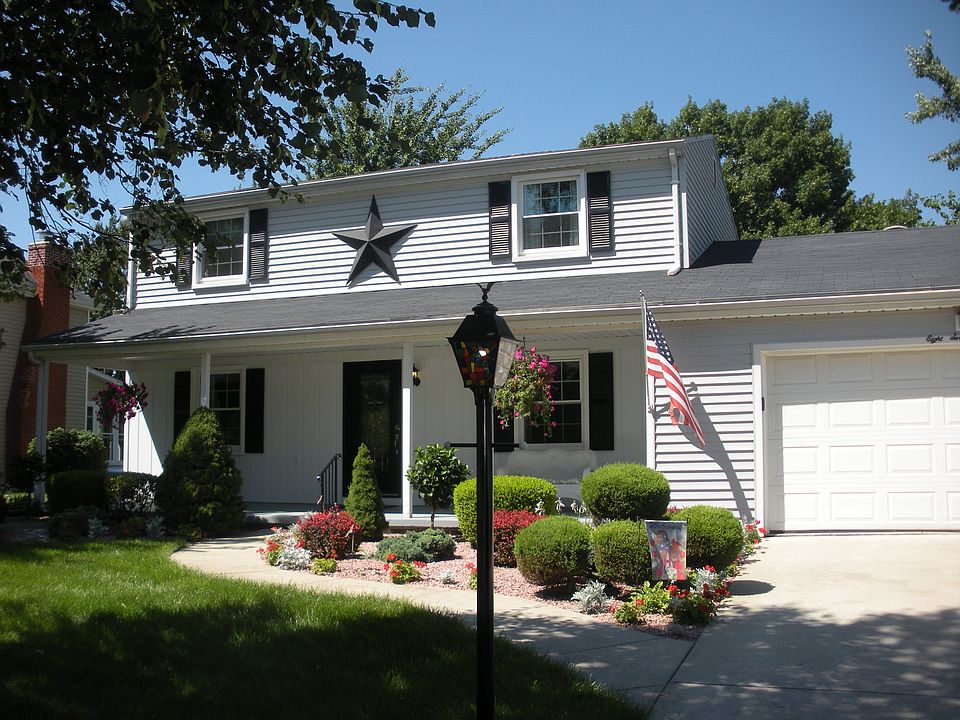 1st image of 878 Bexley Dr