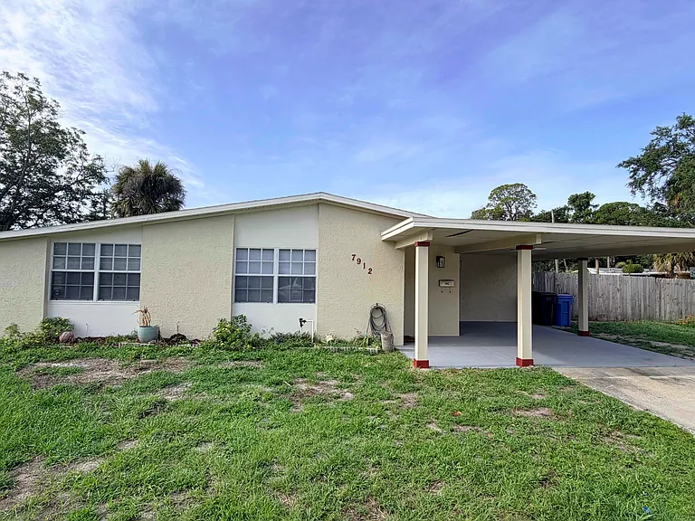 7912 W Paris St — Photo 1