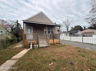 631 Mckinley Avenue, Toms River, NJ 08753