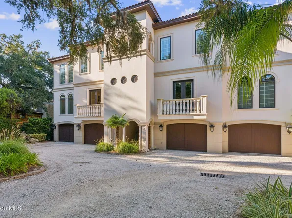 3101 Prince Ln, Saint Simons Island, GA 31522