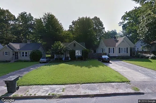 736 S Graham St — Photo 19