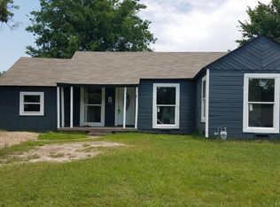 217 E Evans Ave, Bonham, TX 75418