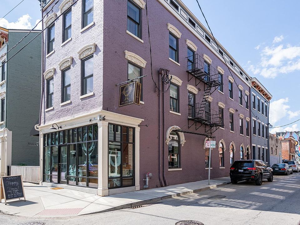 1st image of 118 W Fifteenth St #183