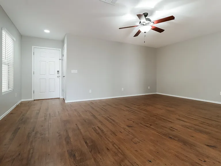 11560 W Purdue Ave — Photo 4