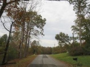 148 W High Acres Dr, Purlear, NC 28665