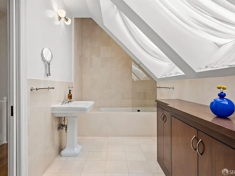 1265 Stanyan St — Photo 39