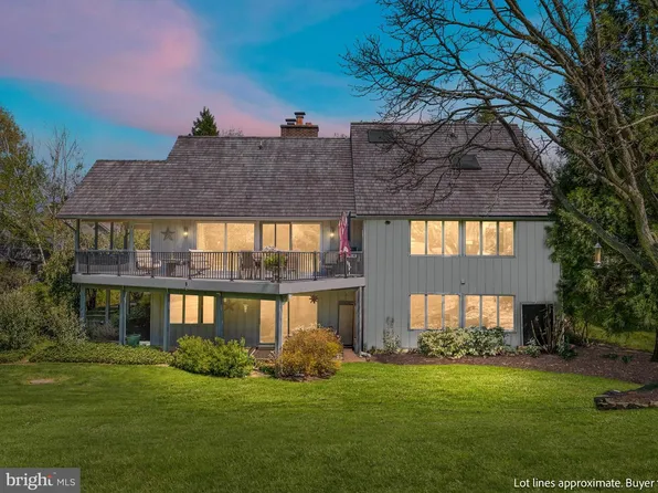 40 Clifton Dr, Kennett Square, PA 19348