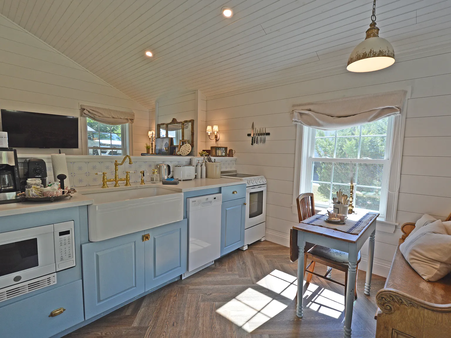 1 bed, 378 sqft, $1,700 — Photo 3
