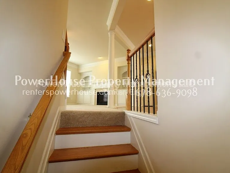 10752 Camarilla Ct — Photo 16