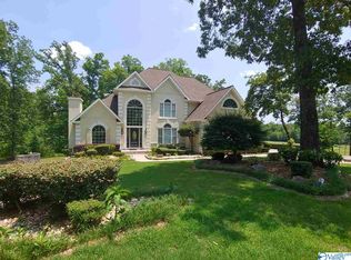 3 Grandview Cir, Gadsden, AL 35905