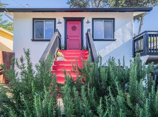 1113 Presidio Blvd, Pacific Grove, CA 93950