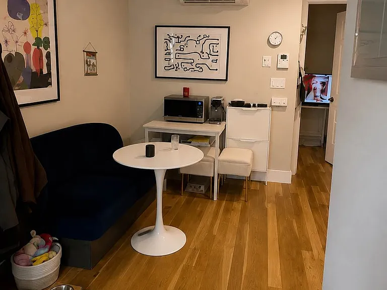 97 Clay St #9 — Photo 1