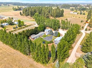 300 Jay Hawk Ln, Columbia Falls, MT 59912