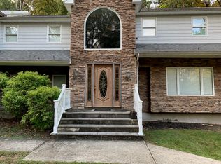 12 Georgetown Rd, Colts Neck, NJ 07722