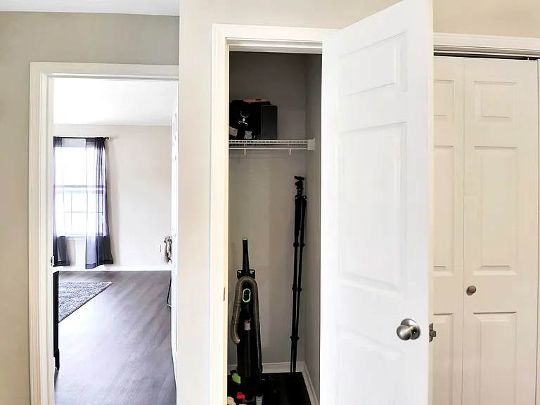 Kensington Park Apartments — Photo 23