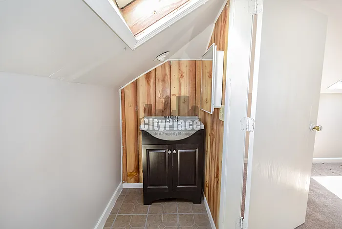 137 S Catherwood Ave — Photo 20