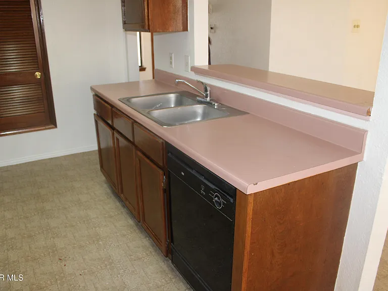 1472 Sierra De Oro Dr #0 — Photo 9