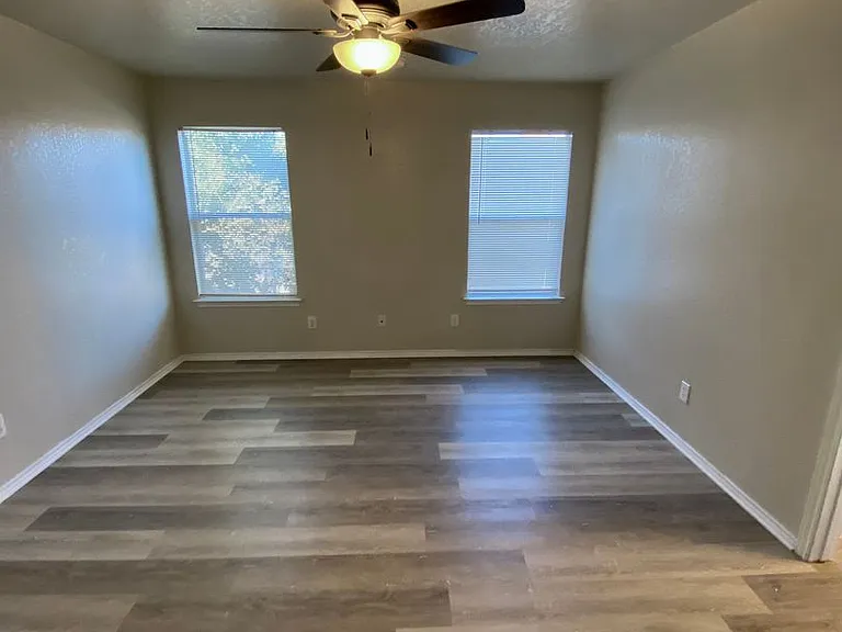 415 Allendale Oak — Photo 12