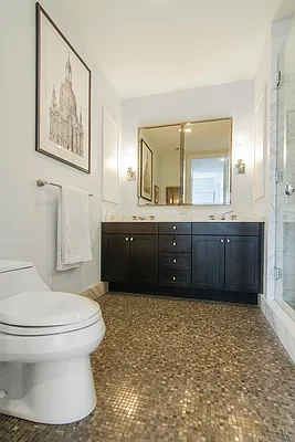 Rented by Keller Williams NYC | media 26