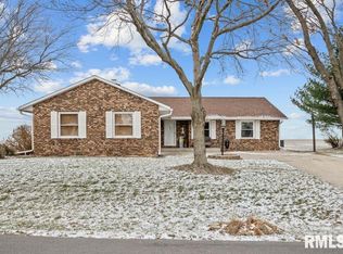 1 Pine Tree Ct, Kewanee, IL 61443