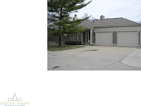 2nd image of 7226 Medallion Dr