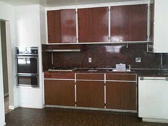2nd image of 2052 S Harvey Ave