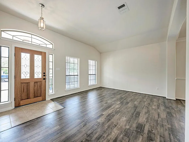 920 Great Sand Dunes Ave — Photo 8