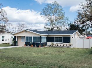 4934 9th St, Zephyrhills, FL 33542