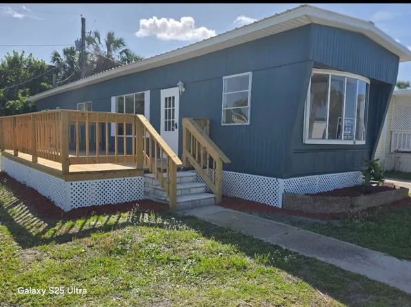 1266 Primrose Peak Dr, Ruskin, FL 33570