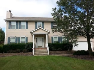21 Jeremy Ct SW, Pataskala, OH 43062