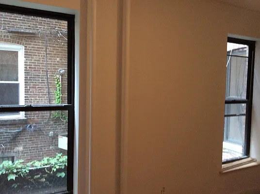 Rented by Peter Jacob, LREB | media 20