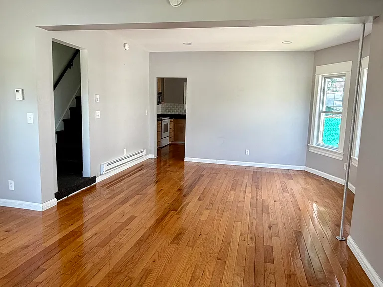 530 Myrtle St #1 — Photo 2