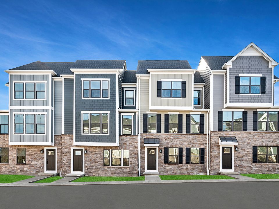 Serenade End Unit with Finished Basement
