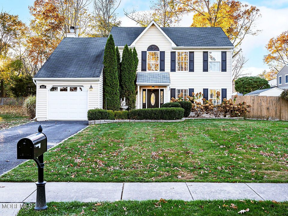 1st image of 664 Loxley Drive