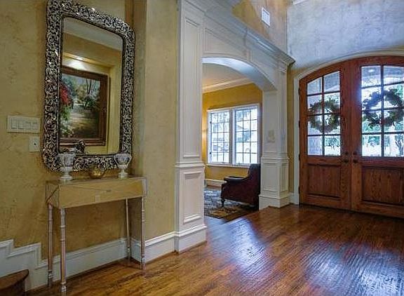 5th image of 6716 Gateridge Dr