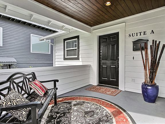 3rd image of 2413 N 30th St #A
